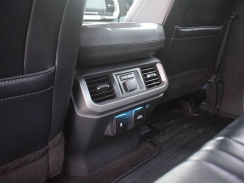 Used 2021 Ford F150 Lariat w/ Equipment Group 502A High image 12