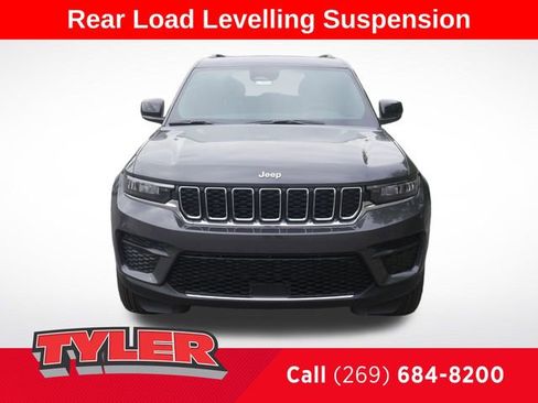 New 2026 Jeep Grand Cherokee Laredo X AWD/4WD image 2