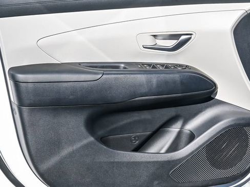 New 2026 Hyundai Tucson SEL image 22