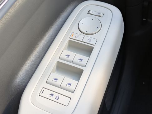 New 2026 Hyundai Santa Fe SE image 26