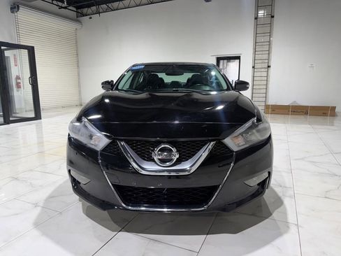 Used 2018 Nissan Maxima 3.5 SL image 2