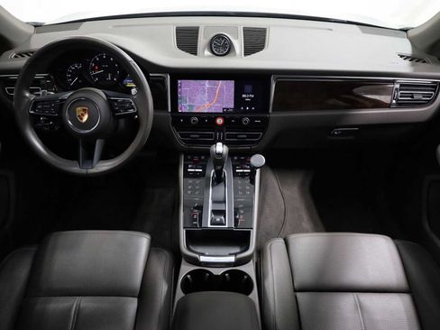 Used 2023 Porsche Macan Turbo AWD/4WD image 26