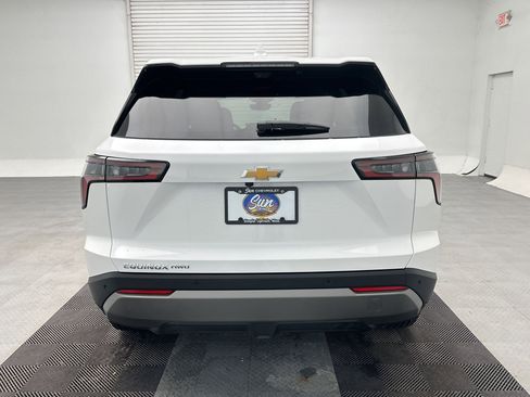 New 2026 Chevrolet Equinox LT w/ Safety and Technology Package image 10