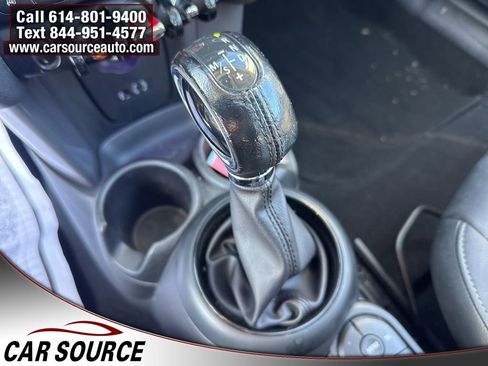 Used 2017 MINI Cooper 2-Door Hardtop image 14