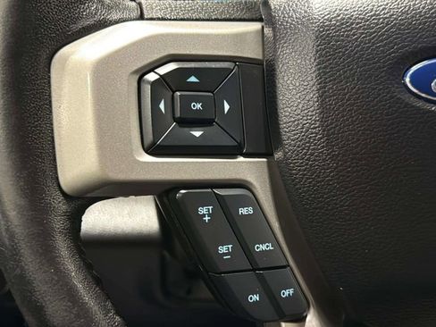 Used 2019 Ford F150 Lariat w/ Equipment Group 502A Luxury AWD/4WD image 23