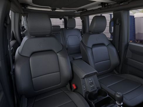 New 2026 Ford Bronco Badlands AWD/4WD image 10