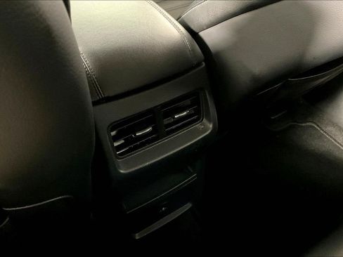 Used 2024 Ford Edge SEL AWD/4WD image 35