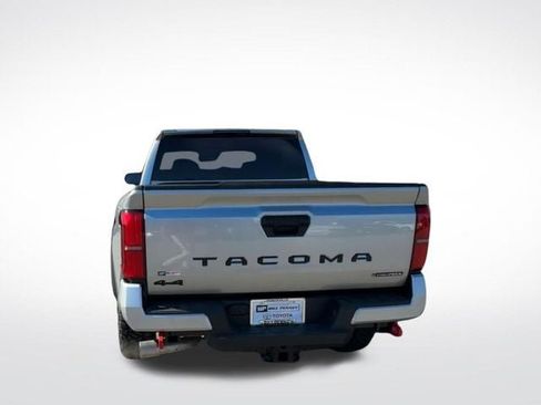 New 2025 Toyota Tacoma TRD Off-Road AWD/4WD image 4