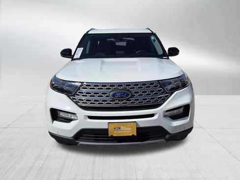 Certified 2023 Ford Explorer Limited w/ Limited Technology Package AWD/4WD image 2