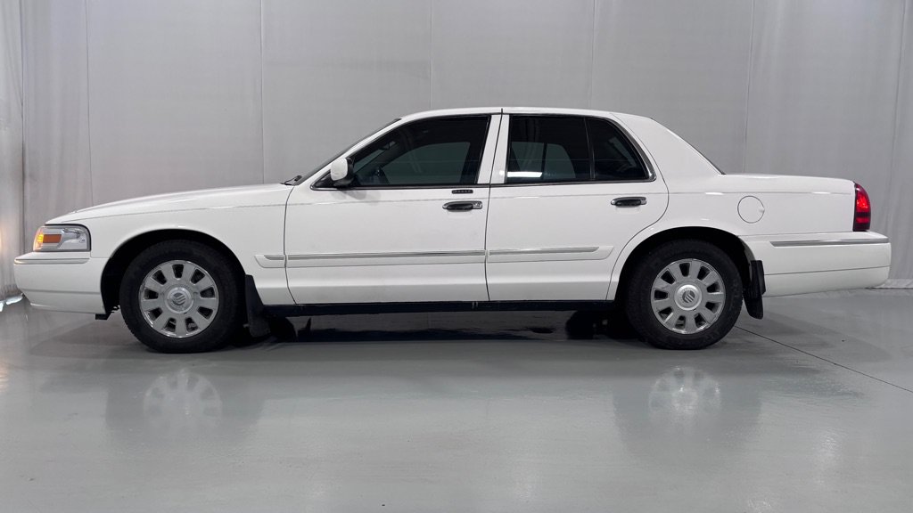 Used 2008 Mercury Grand Marquis LS RWD image 8