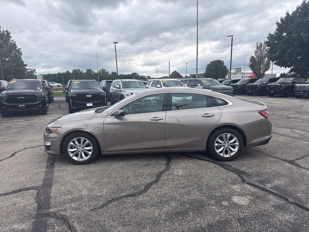 Used 2022 Chevrolet Malibu LT FWD image 4