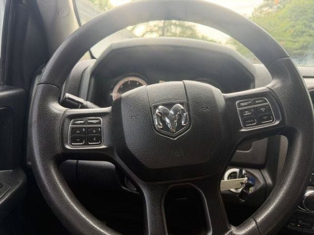 Used 2019 RAM 1500 Classic Tradesman AWD/4WD image 17