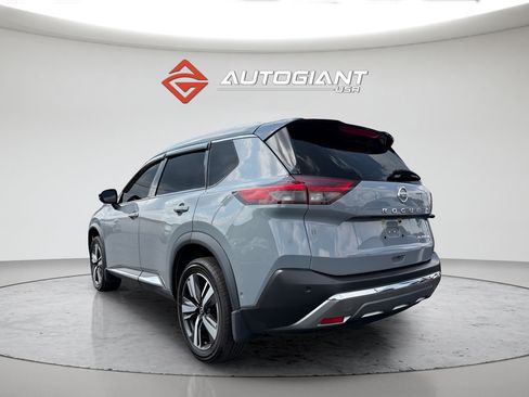 Used 2021 Nissan Rogue Platinum FWD image 5