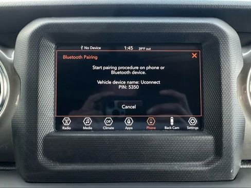 Used 2018 Jeep Wrangler Unlimited Sahara image 19