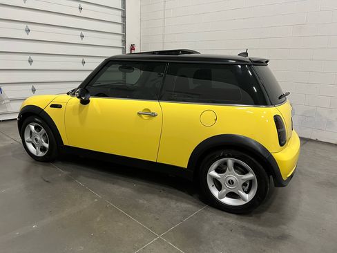 Used 2006 MINI Cooper Hardtop image 4