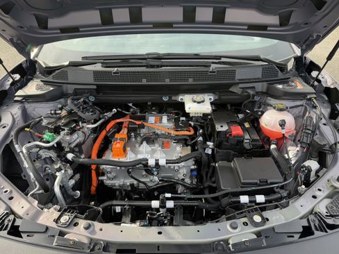 New 2026 Chevrolet Equinox EV LT image 36