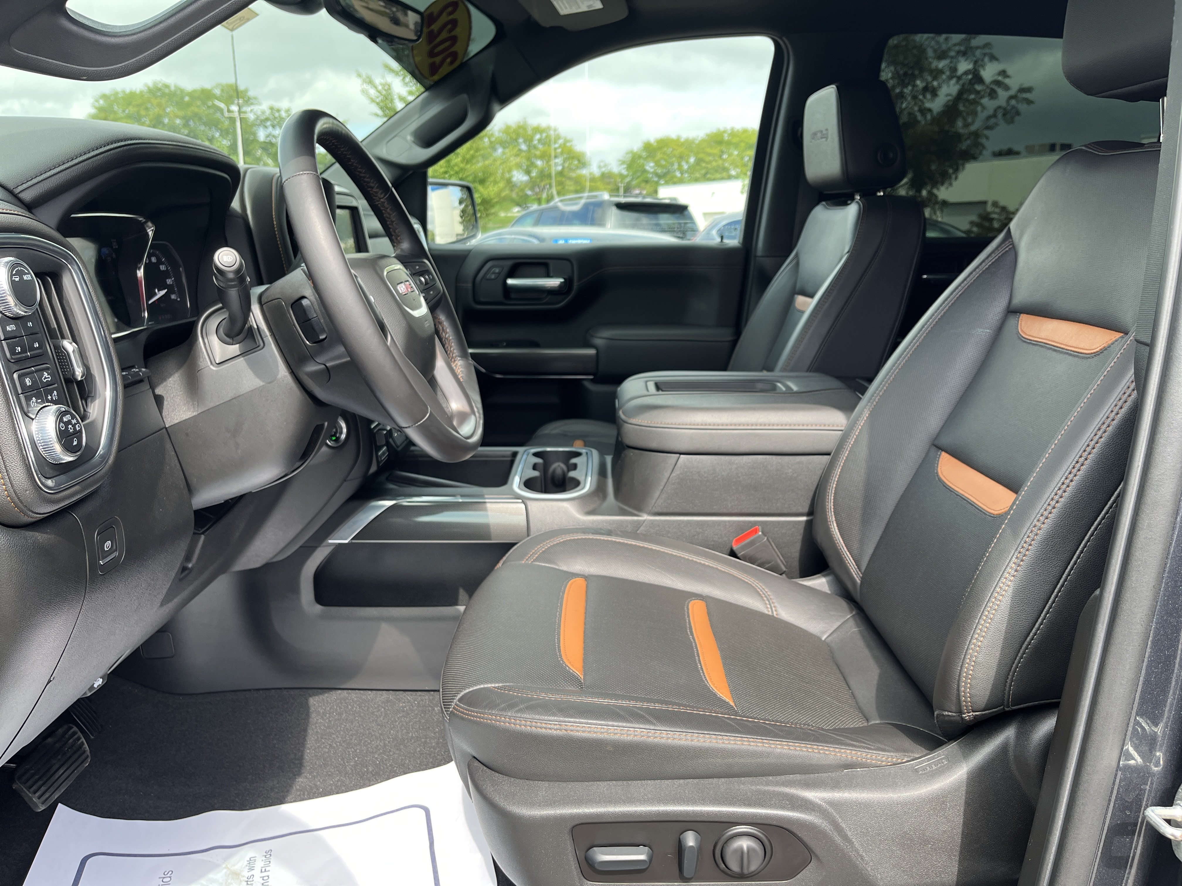 Used 2022 GMC Sierra 1500 AT4 w/ AT4 Premium Package AWD/4WD image 20