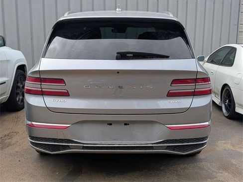 Used 2025 Genesis GV80 2.5T Standard image 4