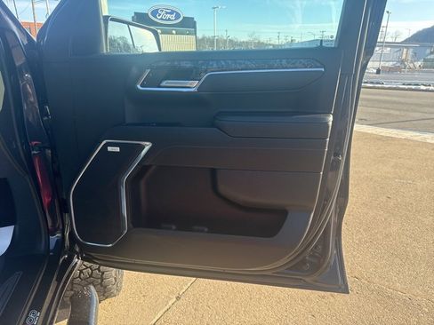 Used 2023 Chevrolet Silverado 1500 RST w/ All Star Edition Plus image 17