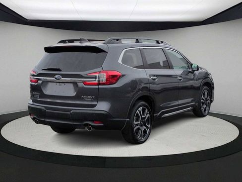 Used 2023 Subaru Ascent Touring image 8