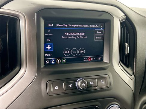 Used 2025 Chevrolet Silverado 1500 Custom RWD image 28