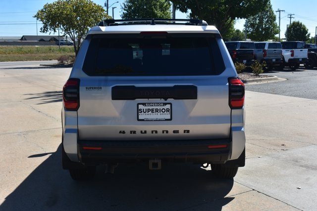 Used 2026 Toyota 4Runner SR5 AWD/4WD image 6