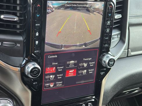 Used 2019 RAM 1500 Laramie image 9