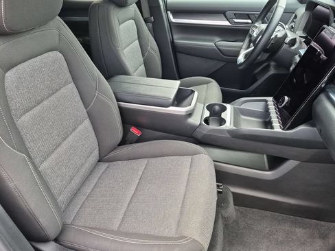 Used 2025 GMC Terrain Elevation AWD/4WD image 30