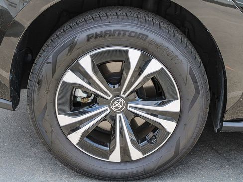 Used 2023 Toyota bZ4X FWD w/ Weather Package image 14