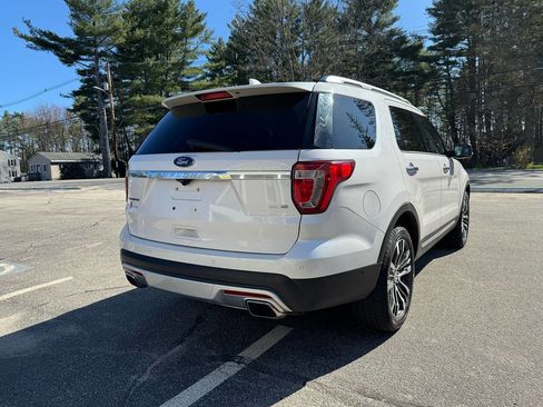 Used 2017 Ford Explorer Platinum AWD/4WD image 6