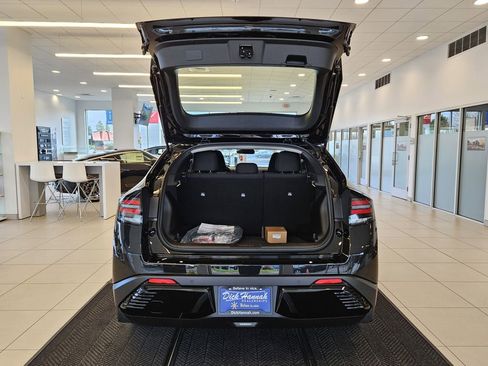 New 2026 Nissan Leaf w/ Floor Mat Package (S+) FWD image 9