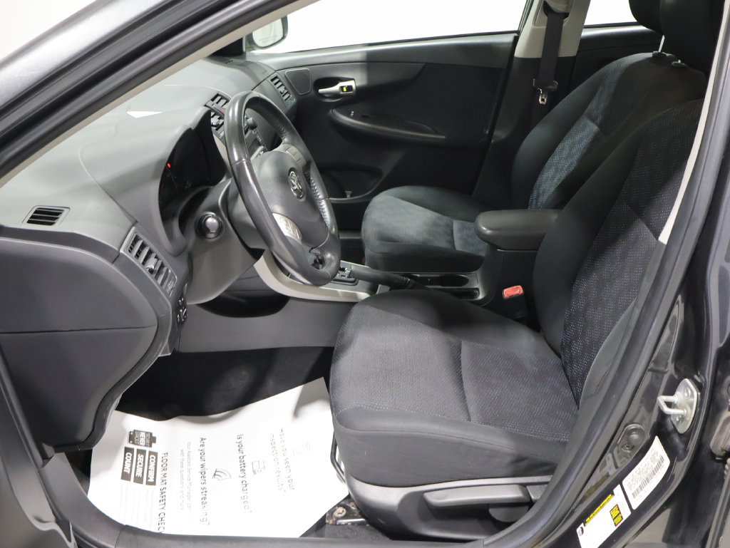 Used 2009 Toyota Corolla S w/ Sport Pkg FWD image 10