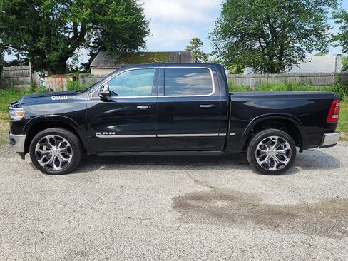 Used 2019 RAM 1500 Limited image 2