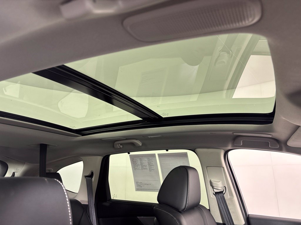 Certified 2025 Acura MDX w/ Technology Package FWD image 3