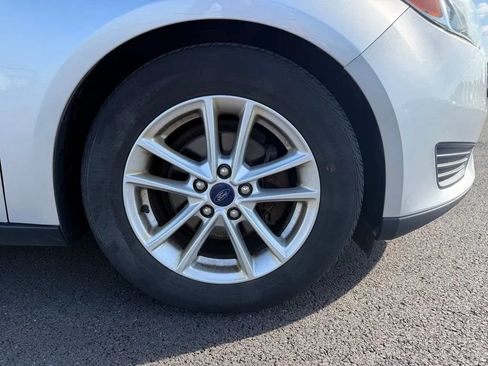 Used 2016 Ford Focus SE FWD image 10