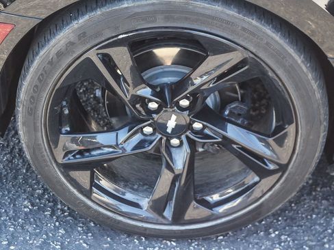 Used 2019 Chevrolet Camaro LT w/ RS Package RWD image 11