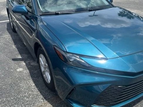 Used 2026 Toyota Camry LE FWD image 5