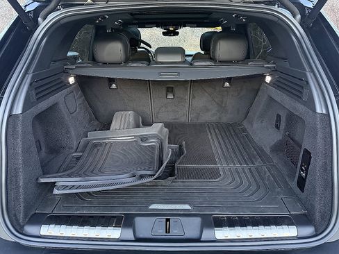 Used 2024 Land Rover Range Rover Sport Dynamic SE image 18