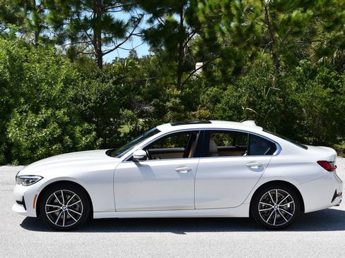 Used 2019 BMW 330i Sedan w/ Convenience Package RWD image 23