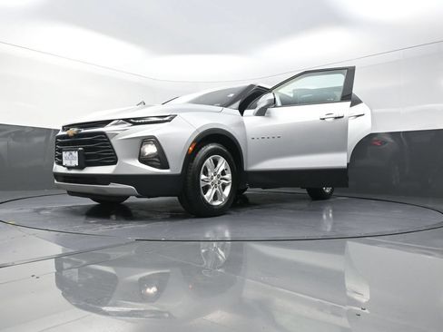 Used 2021 Chevrolet Blazer LT AWD/4WD image 31