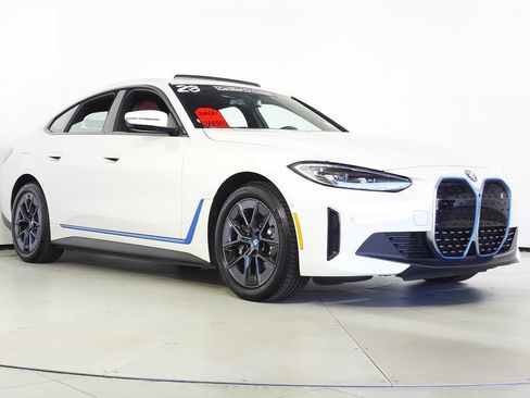 Used 2023 BMW i4 eDrive35 w/ Premium Package RWD image 4