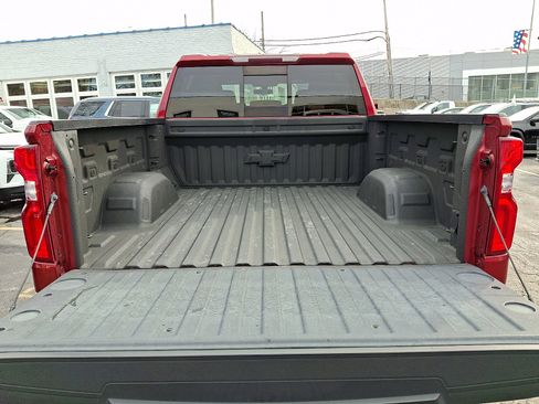 Used 2019 Chevrolet Silverado 1500 RST image 30