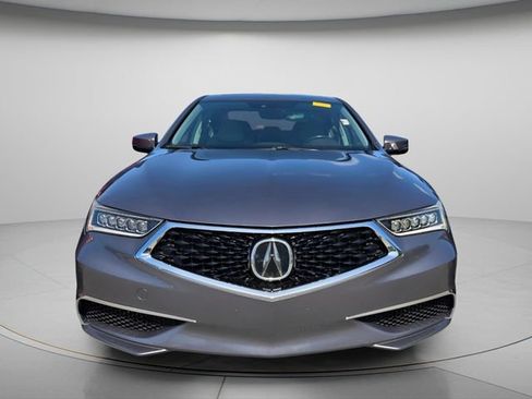 Used 2018 Acura TLX FWD image 3