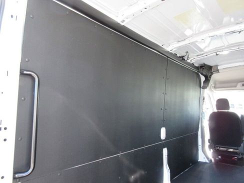 New 2026 Ford Transit 250 148 Medium Roof w/ Load Area Protection Package image 18