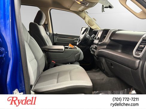 Used 2019 RAM 1500 Big Horn AWD/4WD image 16