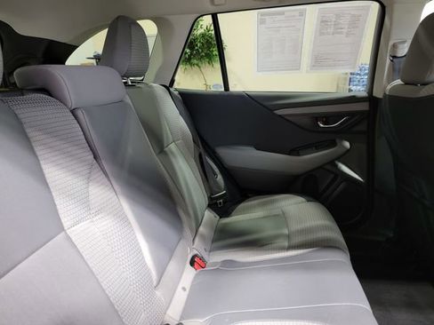 Certified 2025 Subaru Outback Premium w/ Popular Package #1A AWD/4WD image 16