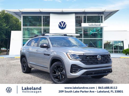 New 2025 Volkswagen Atlas Cross Sport SEL R-Line AWD/4WD image 1