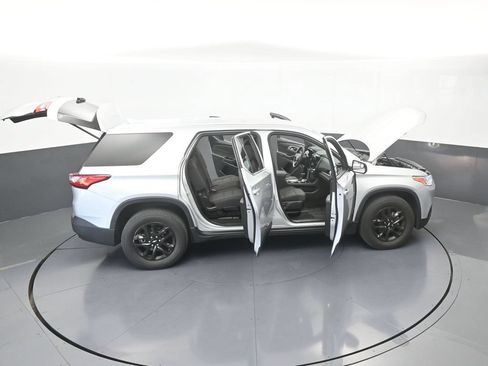Used 2020 Chevrolet Traverse LS FWD image 65