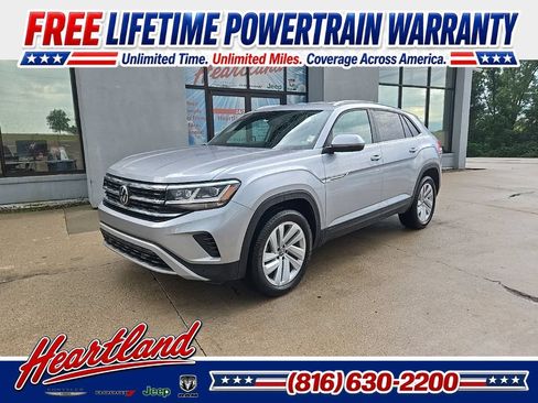 Used 2022 Volkswagen Atlas Cross Sport SE AWD/4WD image 1