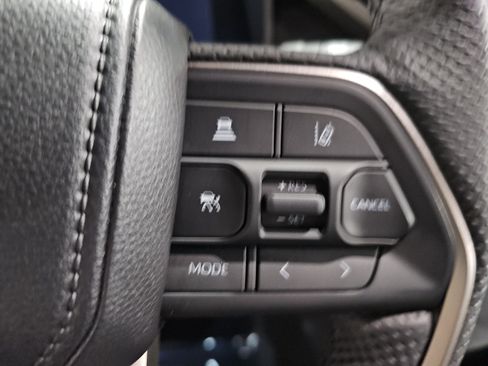 Used 2026 Toyota Sequoia Limited AWD/4WD image 19